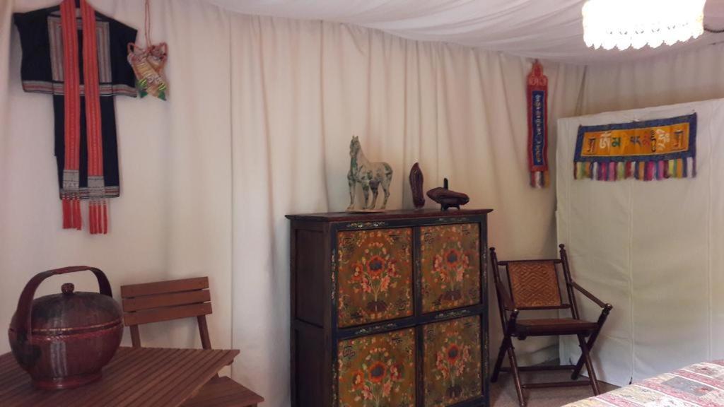 Jardin Et Hotel Particulier Байо Екстериор снимка